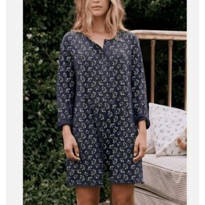 NEW! THE GREAT. The Henley Sleep Romper Navy Apron Floral Pockets Size Small (1)